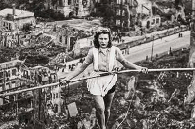 Margret Zimmermann’s Daring Tightrope Across Ruined Cologne Becomes an Icon of Courage, Hope, and Unseen Secrets ✨🎪❓